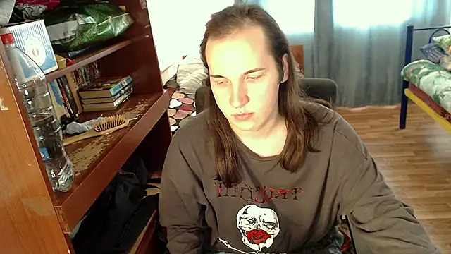 Snapshot of EvaMiron chatting on February 2025 10:52:01 AM EvaMiron online show from February 2025 10:52:01 AM