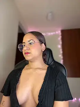 gretta kler1 online show from December 2024 11:26:02 PM