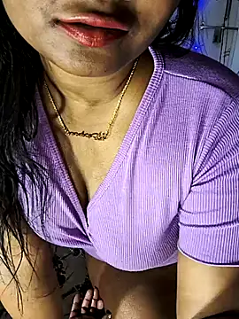 FANTASY QUEEN 07 online show from February 2025 07:16:01 PM