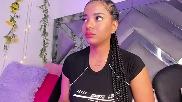 Iris hott1 online show from January 2025 02:06:02 AM