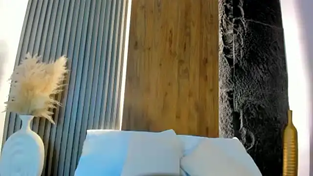 megan cooper28 online show from October 2025 12:26:02 PM