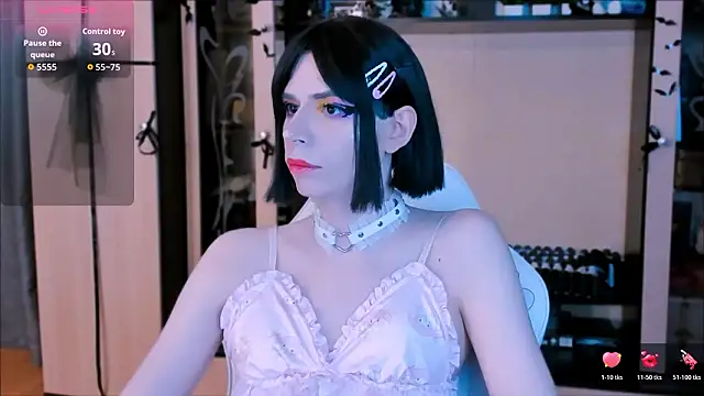 FemAlexa  online show from February 2026 05:45:02 PM