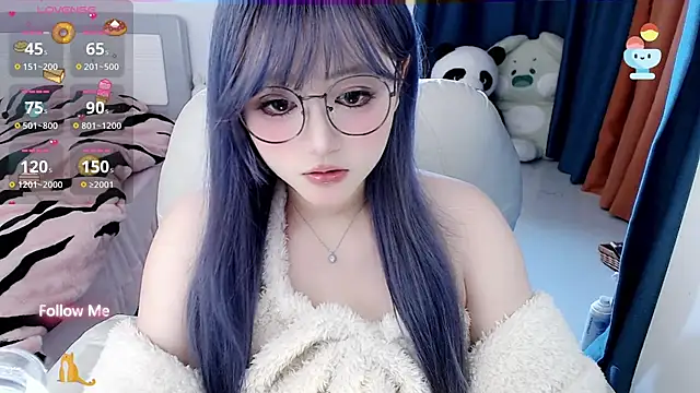 Snapshot of Sweet-18wanwan chatting on December 2024 12:12:01 PM Sweet-18wanwan online show from December 2024 12:12:01 PM