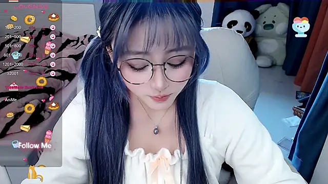 Snapshot of Sweet-18wanwan chatting on January 2025 05:54:01 PM Sweet-18wanwan online show from January 2025 05:54:01 PM