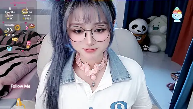 Snapshot of Sweet-18wanwan chatting on January 2025 08:47:01 PM Sweet-18wanwan online show from January 2025 08:47:01 PM