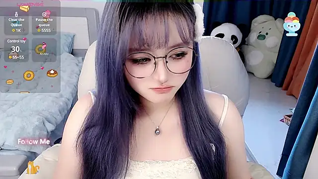 Snapshot of Sweet-18wanwan chatting on February 2025 06:11:02 PM Sweet-18wanwan online show from February 2025 06:11:02 PM