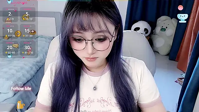 Snapshot of Sweet-18wanwan chatting on February 2025 02:32:01 PM Sweet-18wanwan online show from February 2025 02:32:01 PM