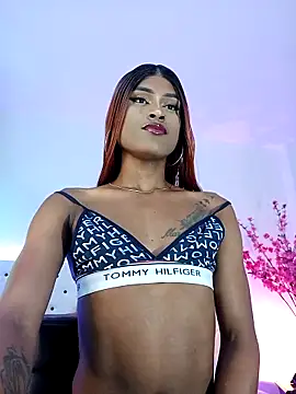 Snapshot of Elektra_Queen chatting on March 2025 01:39:01 PM Elektra Queen online show from March 2025 01:39:01 PM