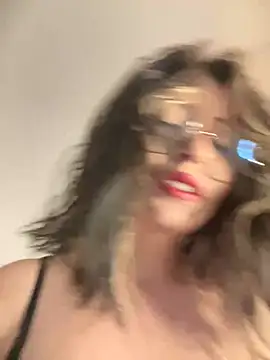 marie2  online show from December 2024 10:42:02 PM