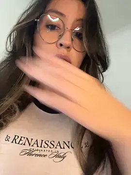 marie2  online show from September 2025 04:07:02 PM