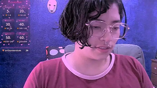 NinaYellow online show from June 2026 01:52:01 PM