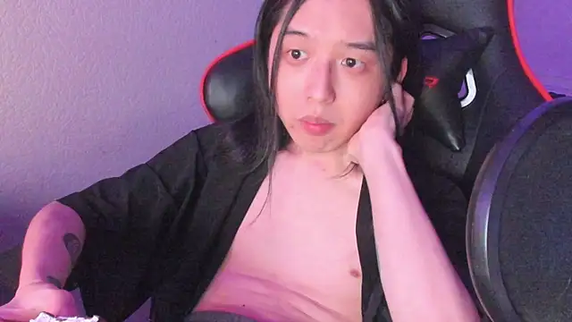 Snapshot of wexlee7 chatting on May 2026 11:12:02 PM wexlee7 online show from May 2026 11:12:02 PM
