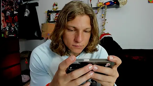 Tom Krakow online show from December 2024 06:31:02 PM