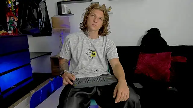 Tom Krakow online show from January 2025 07:16:02 PM