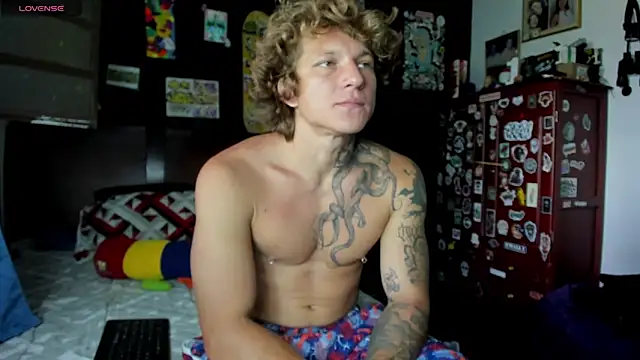 Tom Krakow online show from September 2025 03:00:02 PM