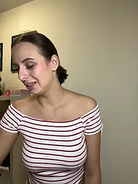 Hii Lolla online show from December 2024 06:15:02 PM