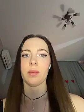 -SweetDi- online show from February 2026 07:21:01 PM