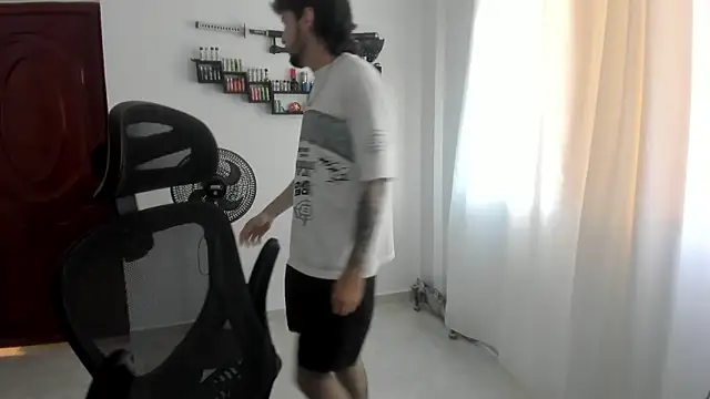 DmitriSanders online show from June 2026 02:49:02 PM