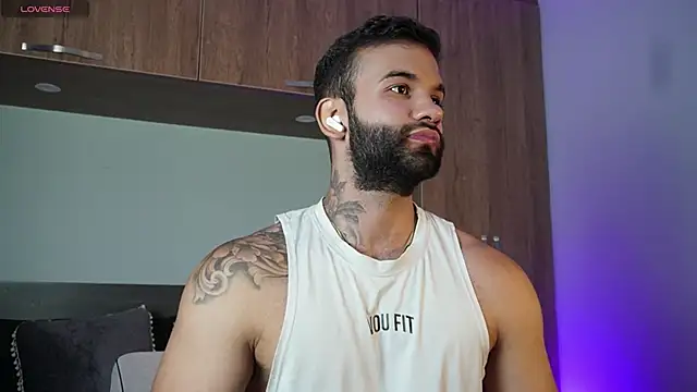 MarkHazze online show from October 2025 07:23:02 PM