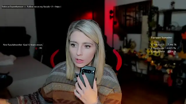 Lisaonthemoon online show from September 2025 05:27:01 PM