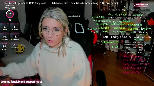 Lisaonthemoon online show from November 2025 02:48:02 AM