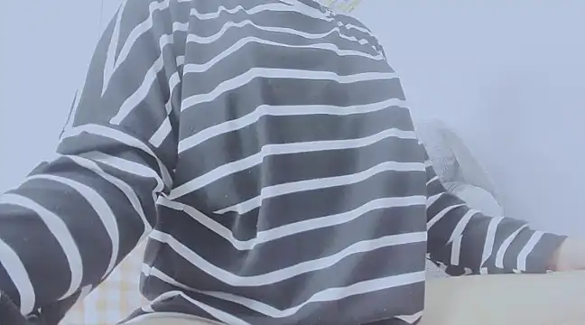 Linh diudang online show from January 2025 03:05:01 AM