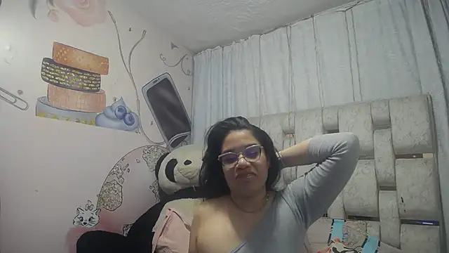 KEYRA-MILLER- online show from February 2026 02:21:02 AM