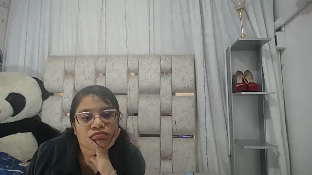 KEYRA-MILLER- online show from February 2026 02:22:01 AM