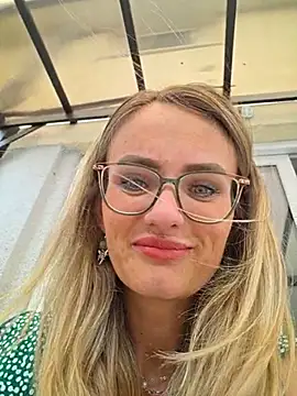 Snapshot of hotjessyca chatting on June 2026 09:14:01 AM hotjessyca online show from June 2026 09:14:01 AM