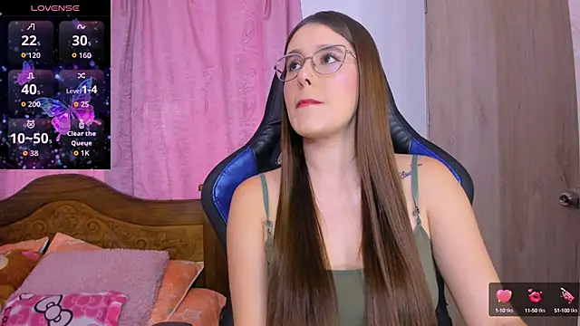 ParisShayk online show from October 2025 05:59:01 PM