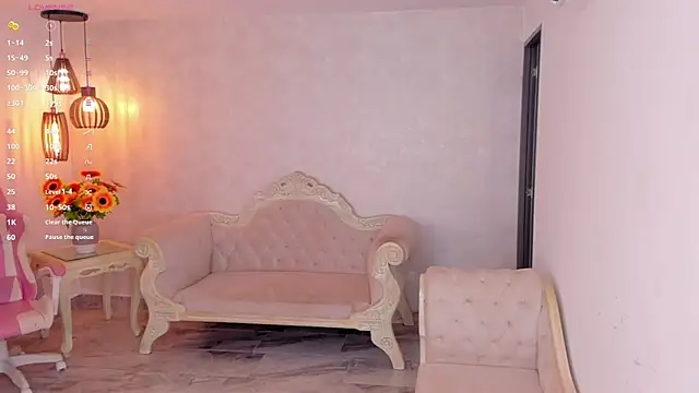 shantallknowless online show from November 2025 11:31:02 AM