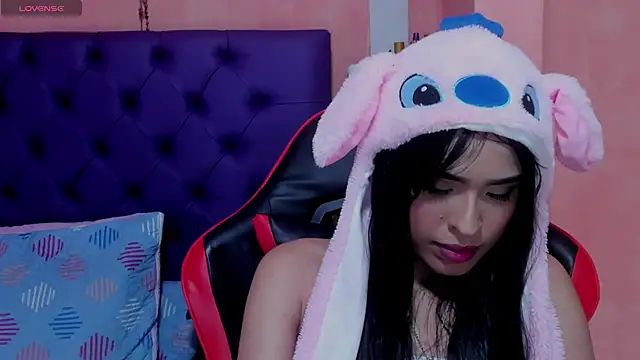 Cloeandtyfanny online show from January 2025 06:23:02 AM