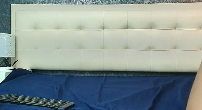 Cloeandtyfanny online show from April 2026 07:51:02 PM