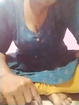 Tamilpriya46 online show from January 2025 07:41:01 AM
