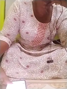 Snapshot of Tamilpriya46 chatting on October 2025 04:57:02 PM Tamilpriya46 online show from October 2025 04:57:02 PM