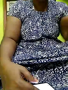 Snapshot of Tamilpriya46 chatting on October 2025 05:46:01 PM Tamilpriya46 online show from October 2025 05:46:01 PM