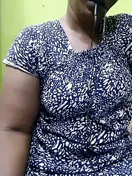 Snapshot of Tamilpriya46 chatting on November 2025 05:36:02 PM Tamilpriya46 online show from November 2025 05:36:02 PM