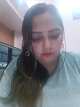 Snapshot of Dianaa9 chatting on December 2024 04:55:01 AM Dianaa9 online show from December 2024 04:55:01 AM