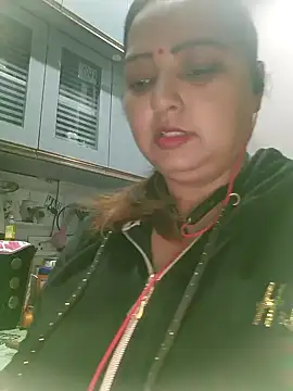 Snapshot of Dianaa9 chatting on December 2024 08:07:02 AM Dianaa9 online show from December 2024 08:07:02 AM