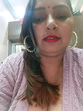 Snapshot of Dianaa9 chatting on February 2025 06:38:01 PM Dianaa9 online show from February 2025 06:38:01 PM