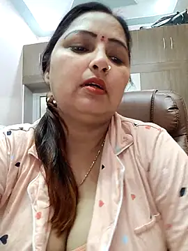 Snapshot of Dianaa9 chatting on February 2025 08:39:01 AM Dianaa9 online show from February 2025 08:39:01 AM