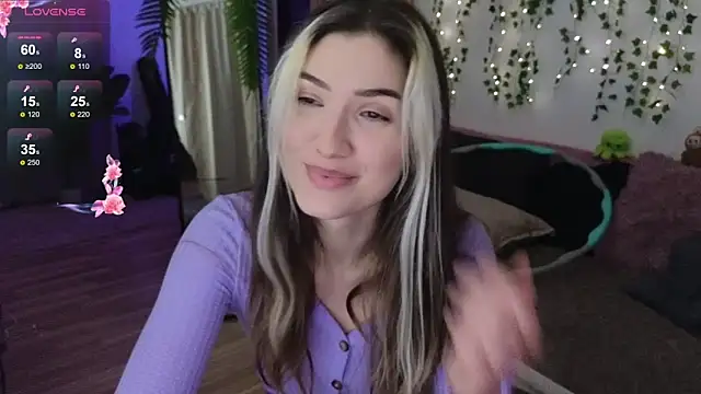 monikavenom online show from September 2025 01:54:01 AM