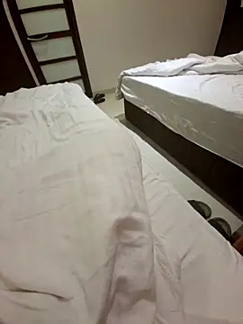 Exhibitionist1508 online show from November 2025 06:45:01 AM