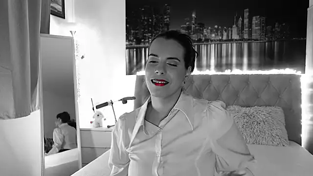 Snapshot of Lora_Chanel chatting on July 2026 07:17:02 PM Lora Chanel online show from July 2026 07:17:02 PM