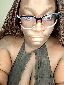 Snapshot of Toomuch_Squirt chatting on January 2025 05:02:01 PM Toomuch Squirt online show from January 2025 05:02:01 PM