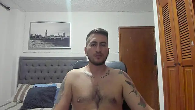 Snapshot of JasonGray96 chatting on June 2026 11:32:01 PM JasonGray96 online show from June 2026 11:32:01 PM