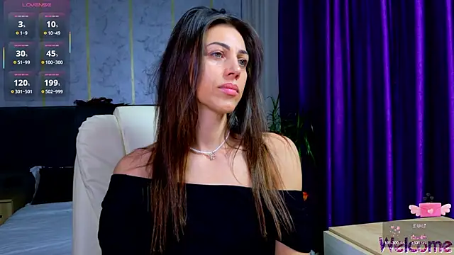 -KASANDRA- online show from November 2025 03:45:01 PM