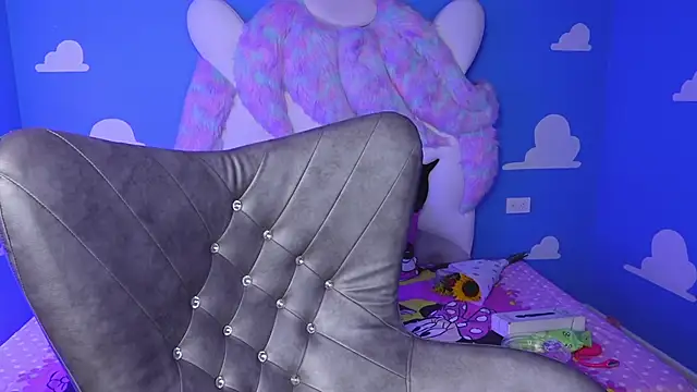 miss keisi online show from September 2025 06:31:02 PM