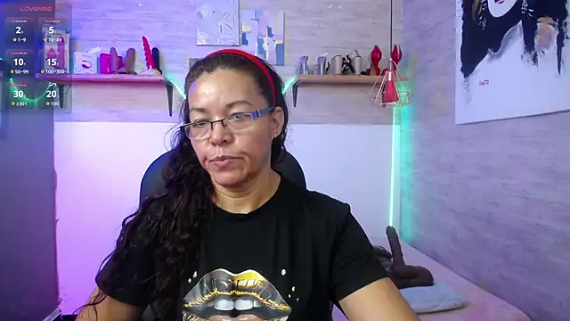 Snapshot of MaturePure chatting on September 2025 07:29:01 PM MaturePure online show from September 2025 07:29:01 PM