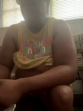 ebonyred online show from September 2025 12:49:02 PM